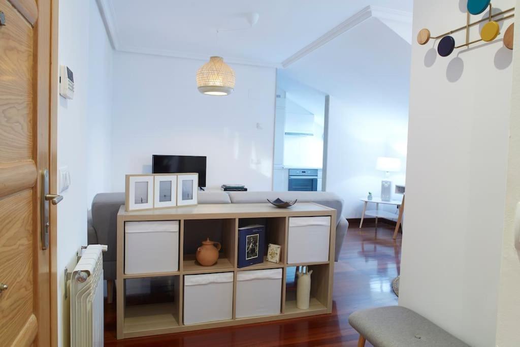 Apartamento Con Terraza A Un Paso De La Playa Gijon Exterior photo